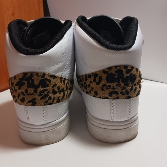 Fila Vulc 13 Cheetah Print Accent High Top Sneaker Size 9.5 - Picture 4 of 10